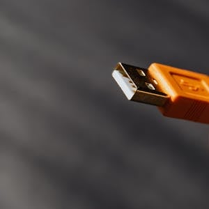 توصيلة صاعق USB