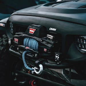 جلاس مكتبي ونش حديد