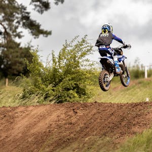 اشتراك وكالة Zs 24