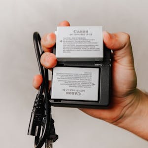 شفاط ماء سفري شاحن