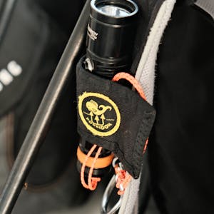 كشاف ابو معلق صغير