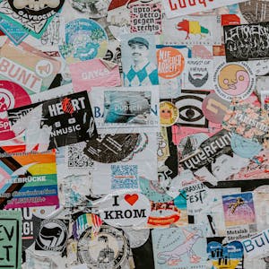 لاصق زجاجي عاكس - منوع